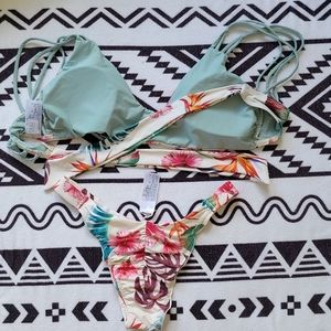 VYB floral bikini Medium